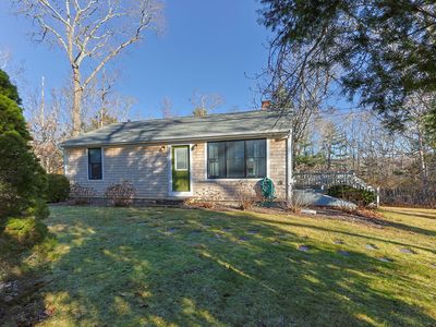 3 W Falmouth Highway, Falmouth, MA, 02540