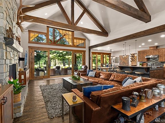 Great Room opens up onto the covered outside living area. 