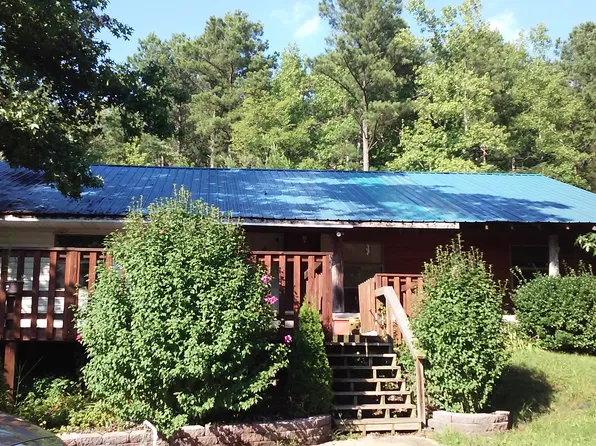 2380 Foundry Hill Rd, Puryear, TN 38251