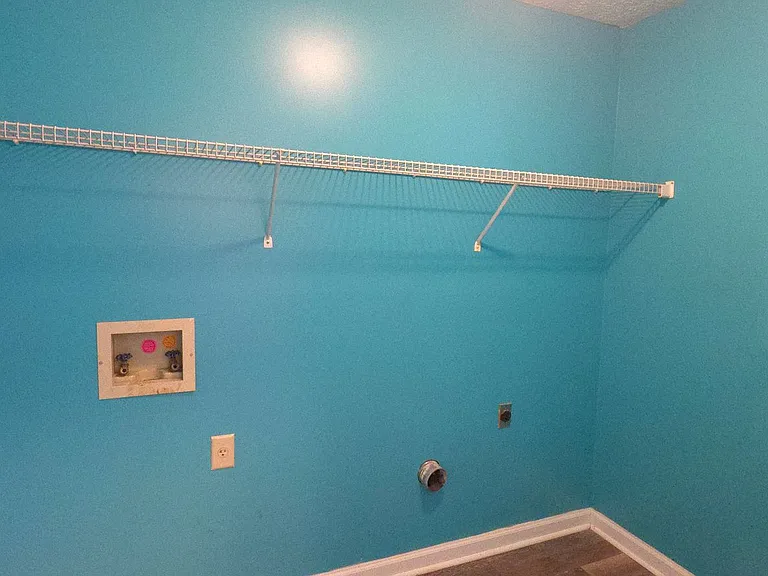736 Jamie Way NE — Photo 18