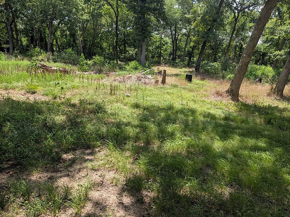 2nd image of 510 County Road 2405