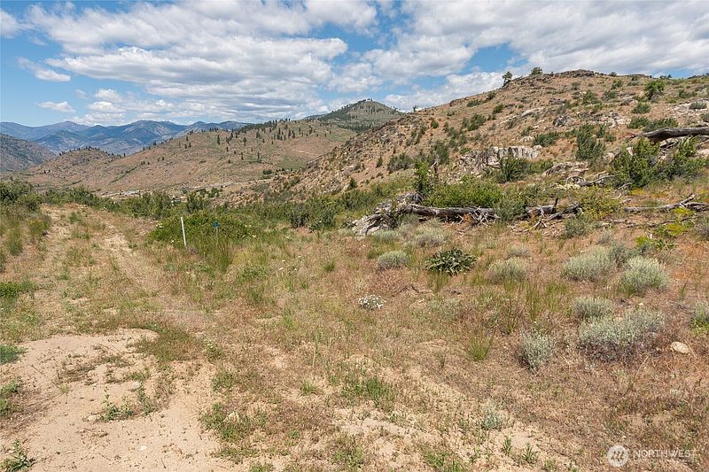3rd image of 495 Glory View Lane Lot 5