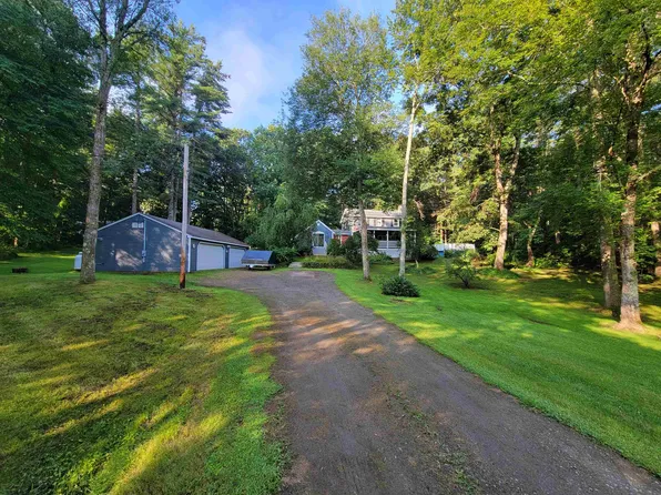 23 Jason Drive, Stratham, NH 03885