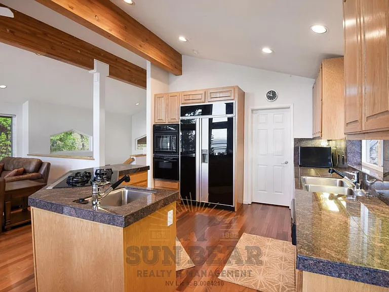 101 Red Cedar Dr #23 — Photo 14