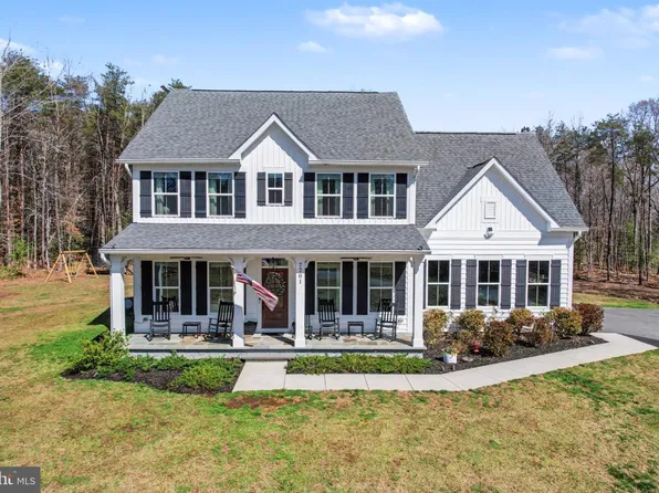 7701 Riparian Ct, Fredericksburg, VA 22408