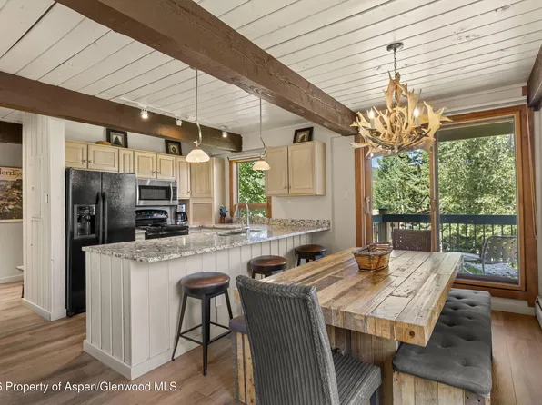 855 Carriage Way Close #201, Snowmass Village, CO 81615