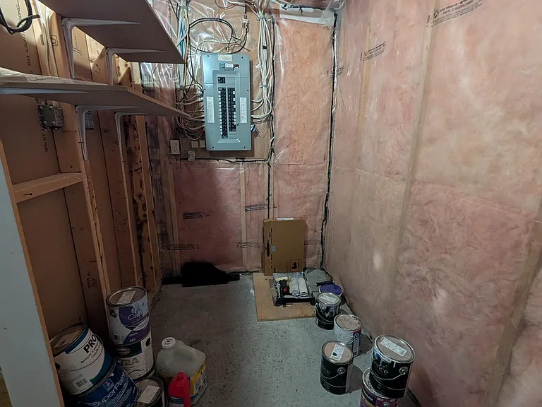 934 Bluffwood Ave — Photo 20