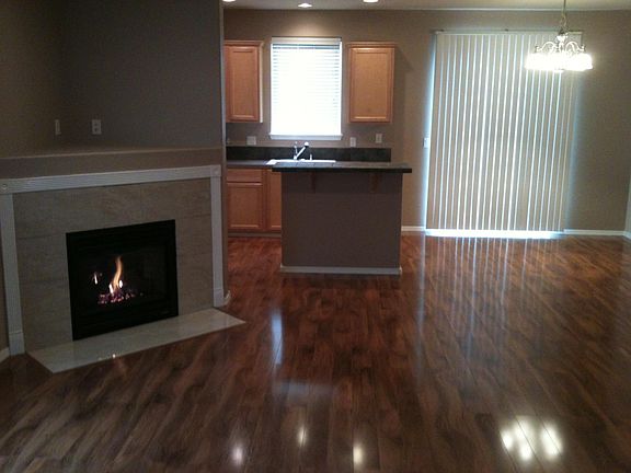 Living room with a Vented gas fireplace