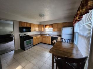 107 E Division St #B, Bloomington, IL