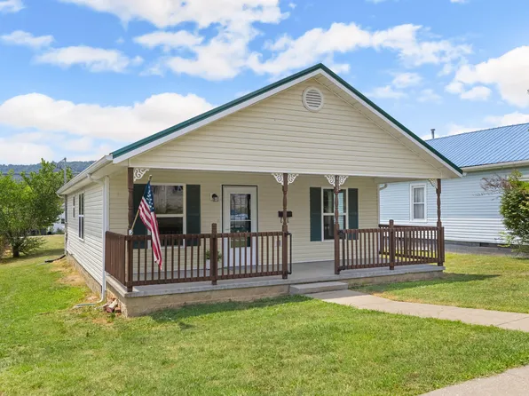 405 Poplar St, Ravenna, KY 40472