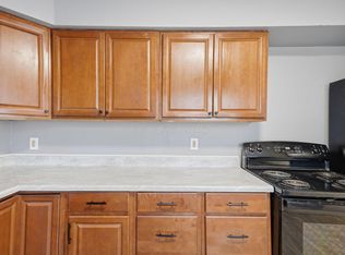 904 Reeb Ave, Columbus, OH 43207