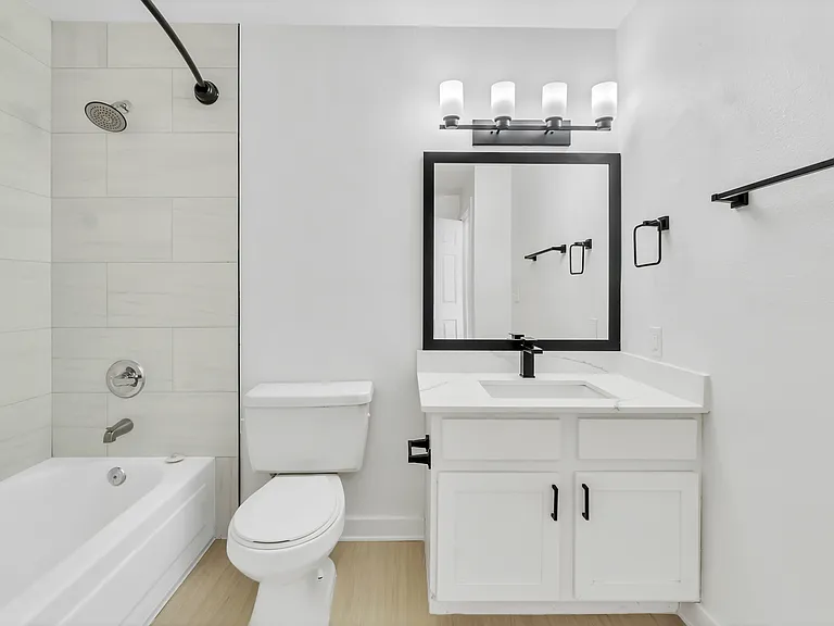 Residences at Bear Creek — Photo 8