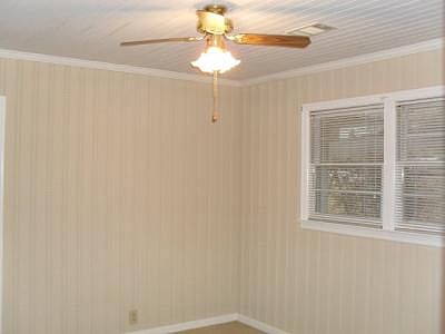 3rd image of 2801 4th Ave