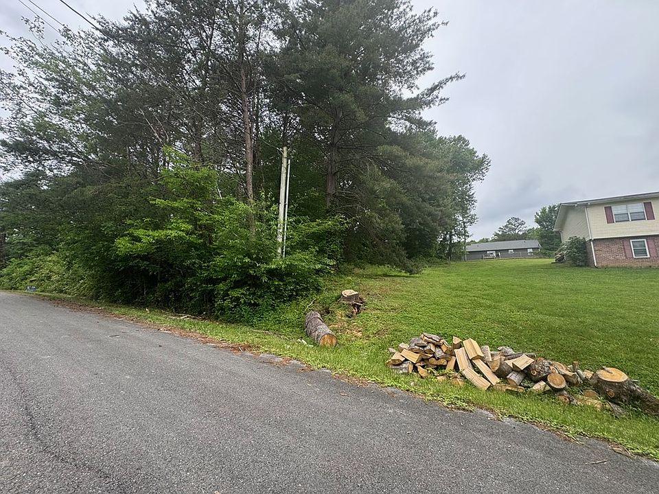 2nd image of LOT 26 Johnnie Bud Ln