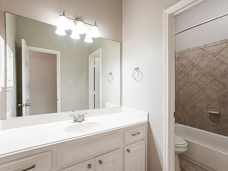 5403 Belvedere Dr — Photo 18
