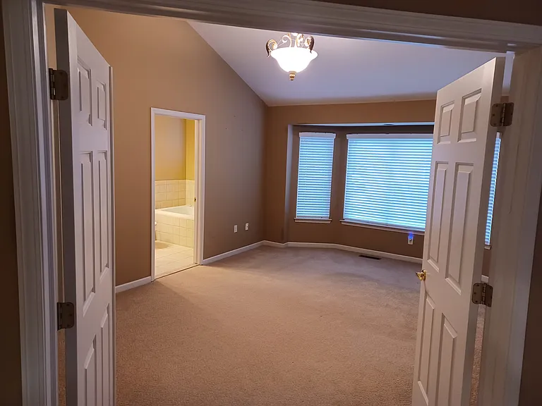 52232 Silvanna Ln — Photo 8
