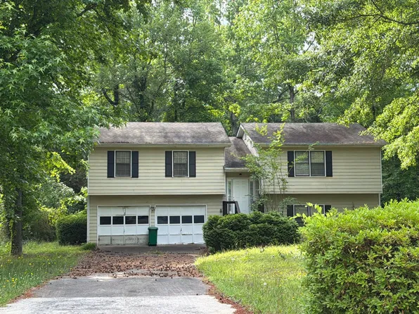 716 Harness Ct, Lithonia, GA 30058