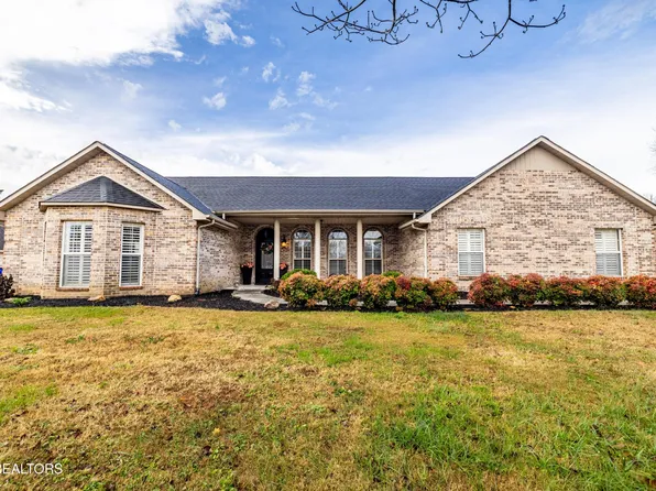1213 N Wingate Way, Maryville, TN 37803