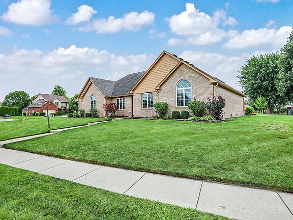 2nd image of 7609 Santolina Dr