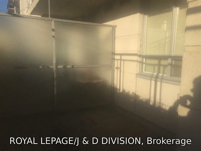 1801 Bayview Ave #102 — Photo 26