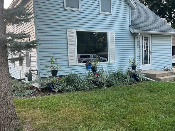 117 2nd St, Milton, WI 53563