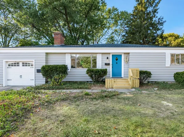 2818 Wellesley Rd, Columbus, OH 43209