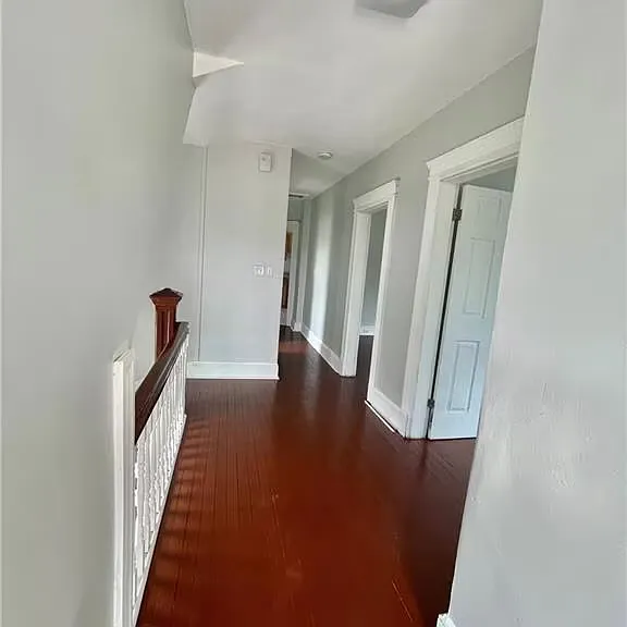 52 Galpin St — Photo 4