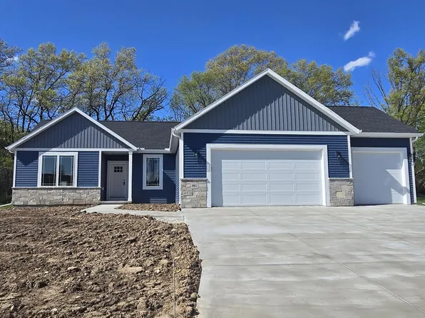 982 Pine Ridge STREET, Brownsville, WI 53006