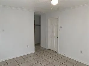 1 bed, 1.0 bath, 468 sqft, $1,100 — Photo 2