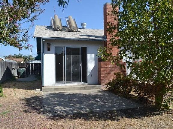 3rd image of 672 Juniper Ave
