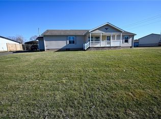 50055 Carroll Rd, East Liverpool, OH 43920