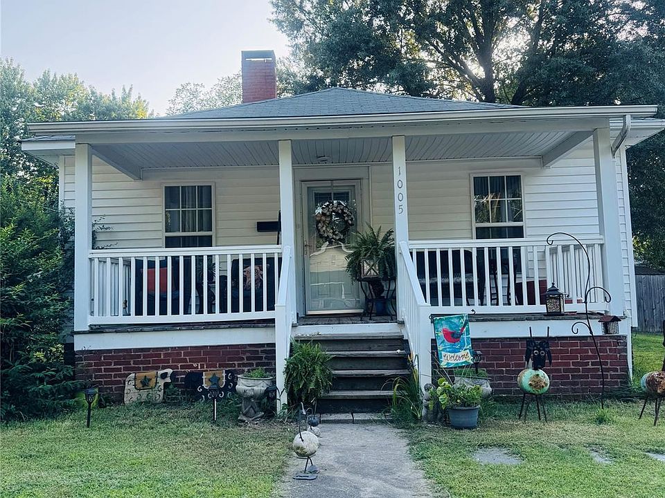 1st image of 1005 Craven Ave
