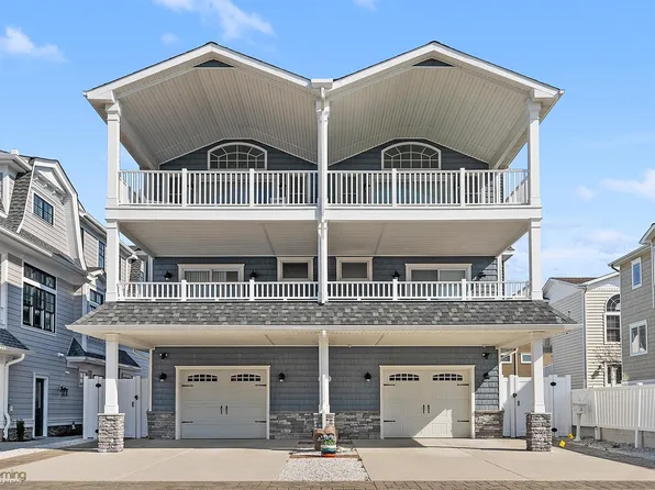 107 83rd St #E, Sea Isle City, NJ 08243