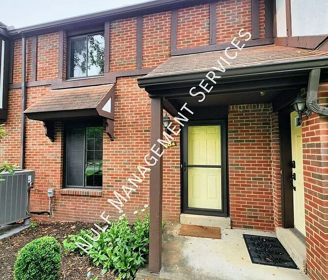 904 Sewickley Heights Dr — Photo 13