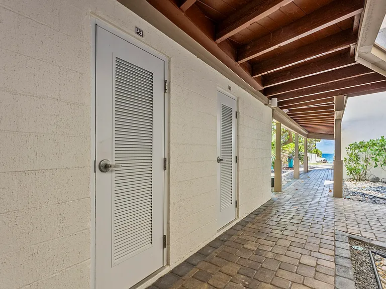 1203 Hillsboro Mile #5B — Photo 25