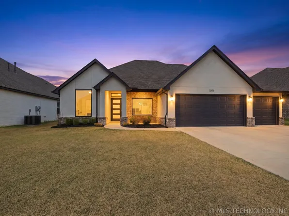 10116 S 229th East Ave, Broken Arrow, OK 74014