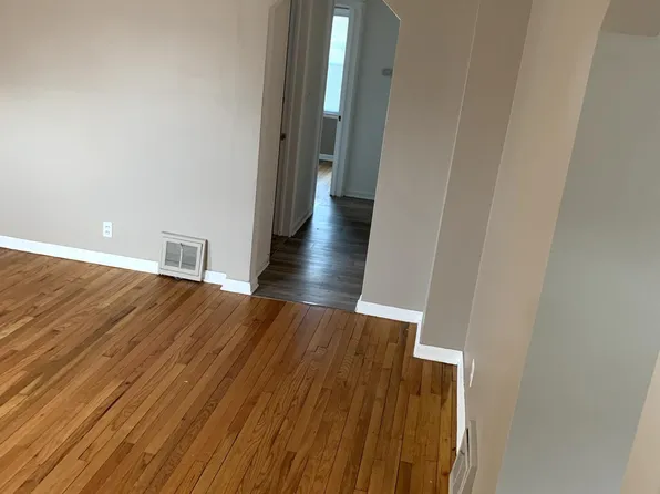 21066 La Salle Blvd, Warren, MI 48089