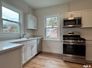 21 Howard St APT 4, Pittsburgh, PA