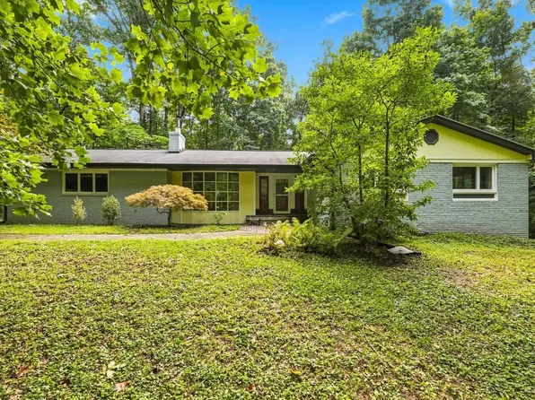 3529 Rosewood Dr, Fort Wayne, IN 46804