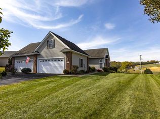 427 Spring Oaks Dr, Harrisonburg, VA 22801