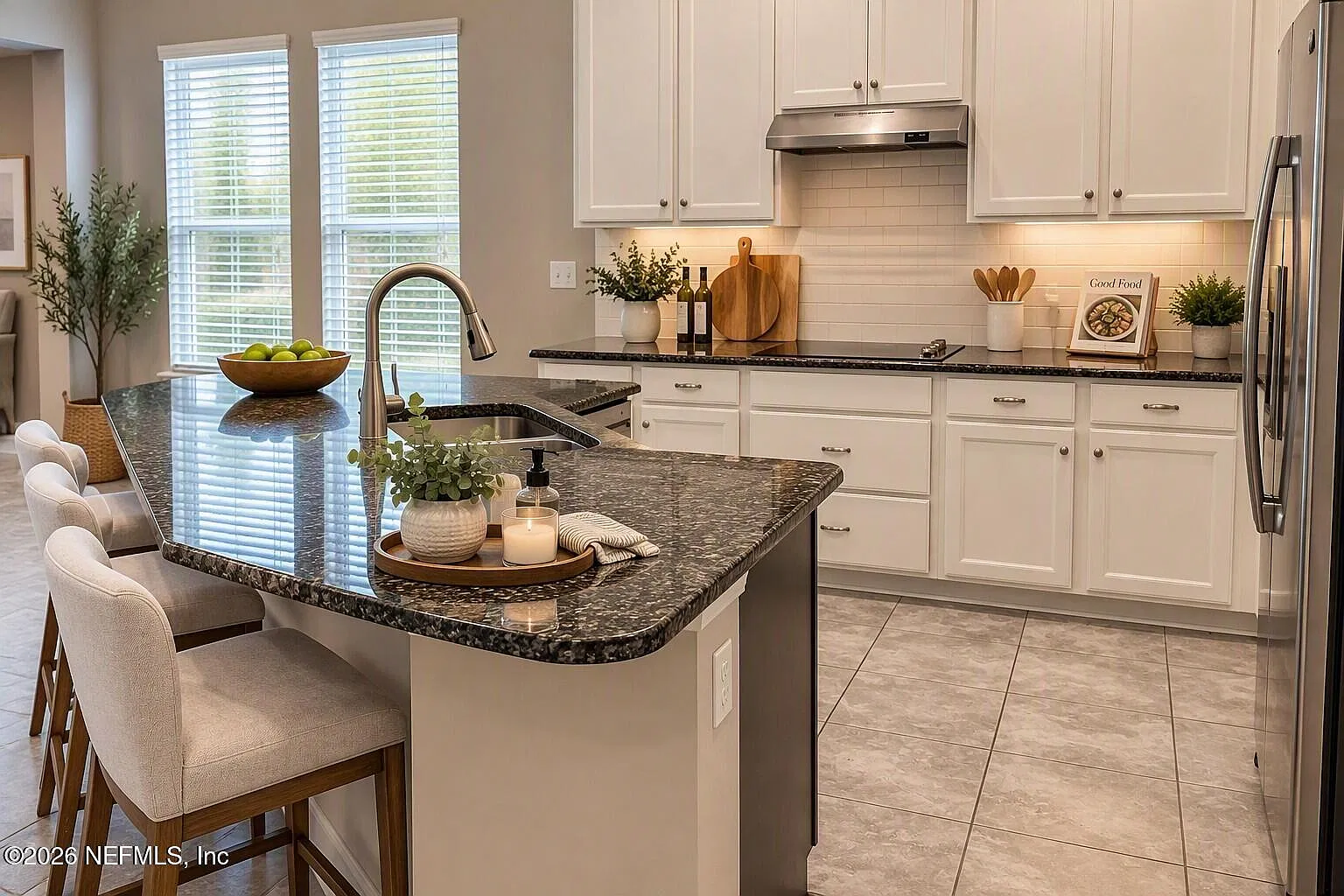 3 bed, 2.0 bath, 2245 sqft, $2,650 — Photo 4