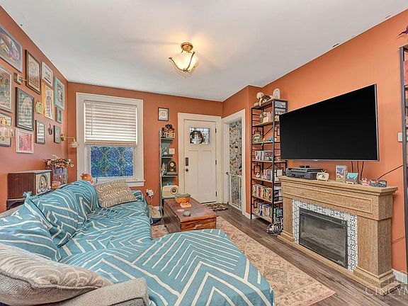 5th image of 5207 Hunter Ave