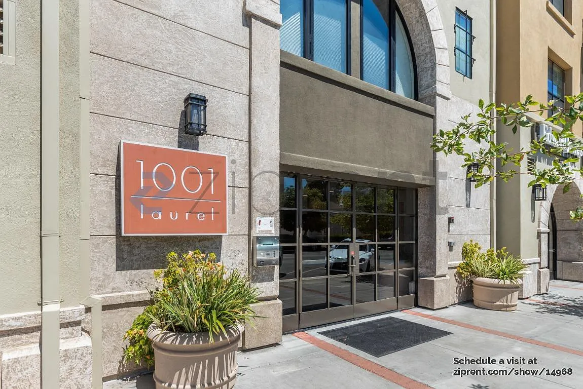 2 bed, 1138 sqft, $4,825 — Photo 2