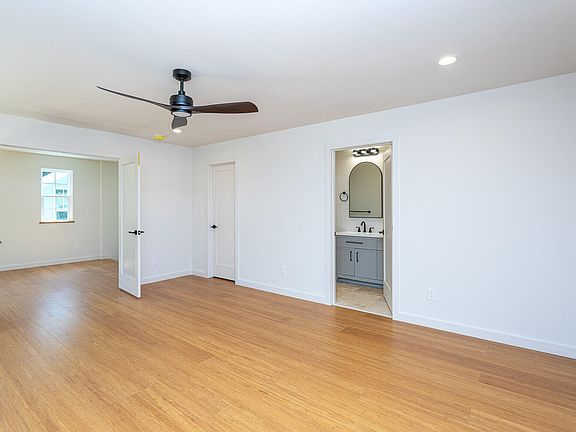 5th image of 1511 E Lane Street