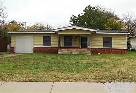 1st image of 1821 Joyce St
