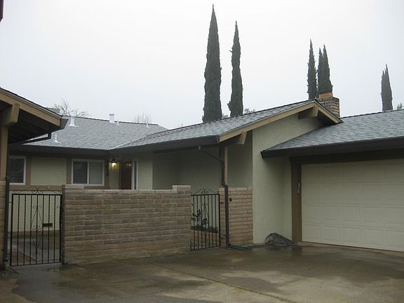 3rd image of 4830 American River Dr