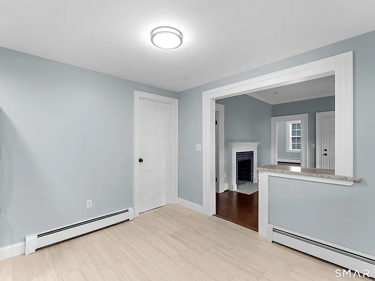 324 Main St #2 — Photo 5