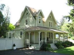 338 Flax Hill Rd, Norwalk, CT 06854