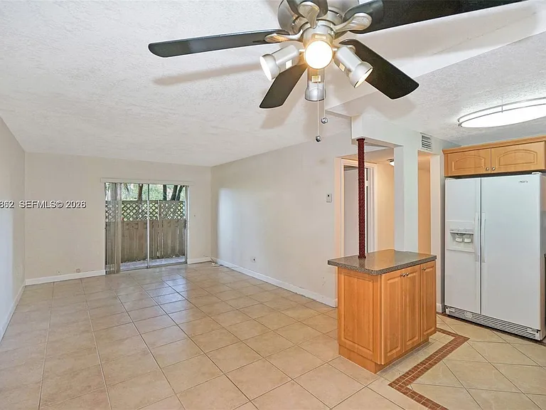 8500 SW 109th Ave #6-102 — Photo 4