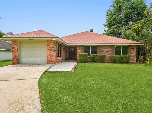 217 Robin Hood Dr, Covington, LA 70433